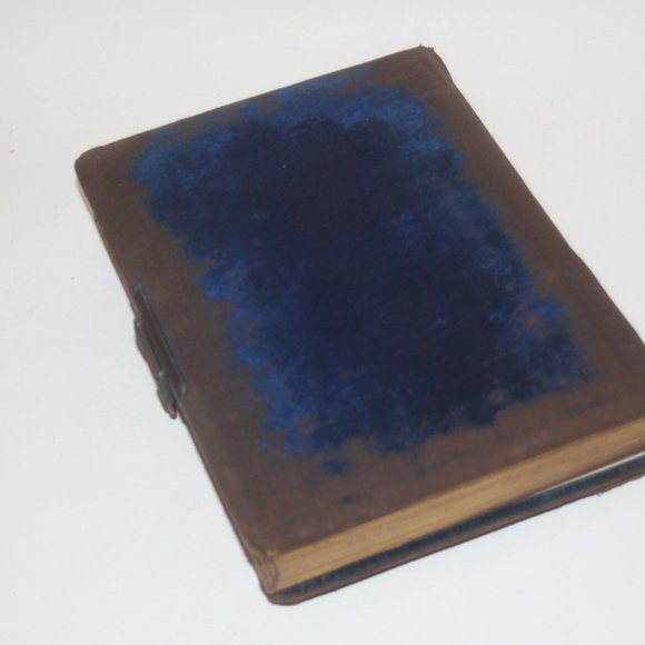 1800s Antique Victorian Velvet Photo Album 30 Cabinet Cards & 16 Photos - Picture 2 of 9